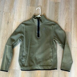 Nike Tech Fleece 1/2 Zip | Green | Men’s Small
